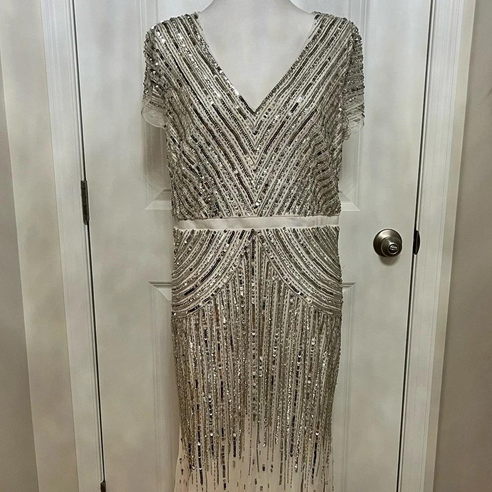Adrianna Papell, White and Silver Dress, Women, Size 10 - Picture 2 of 12